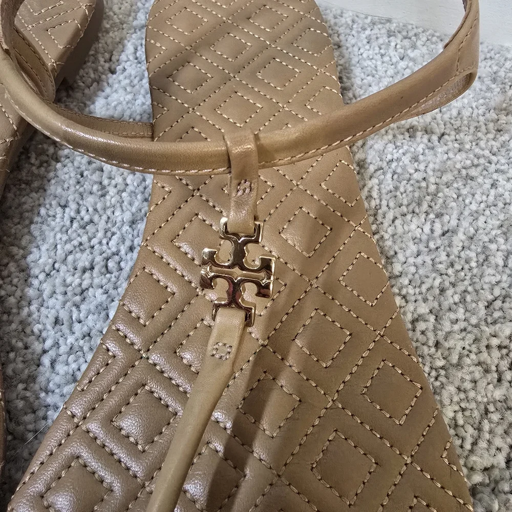 Tory Burch Marion Quilted Leather‎ Thong Toe Sandal Sz 9.5